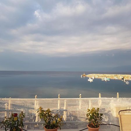 Koroni Mare -Sea View Apartment/Διαμέρισμα Με Θέα Στην Θάλασσα Exteriör bild
